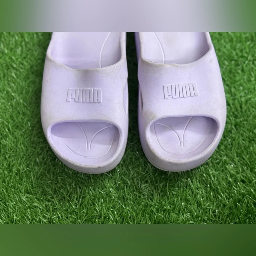 PUMA Kids Purple Slides‎ Size 6